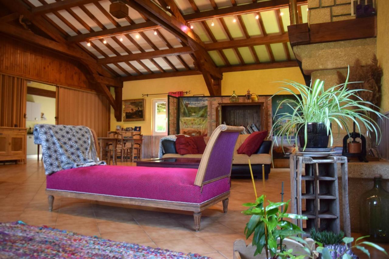 Chambres d'Hôtes L'Orée des Bois Lacrouzette Exterior foto