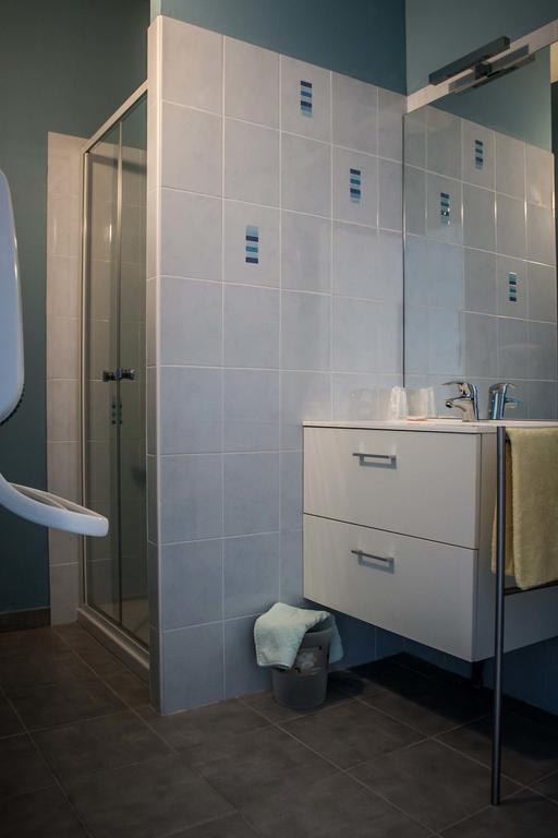 Chambres d'Hôtes L'Orée des Bois Lacrouzette Quarto foto
